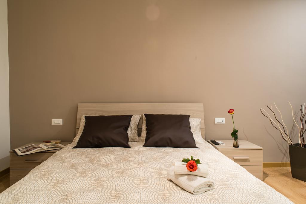 Bed and Breakfast Mirabilia Urbis Roma Zewnętrze zdjęcie